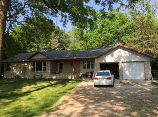 W249S7880 Center Dr, Mukwonago, WI 53149