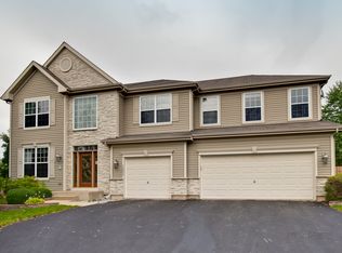 1201 Pine Tree Dr, Lake Villa, IL 60046