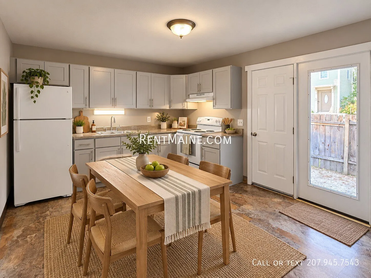 2 bed, 900 sqft, $2,248 — Photo 3