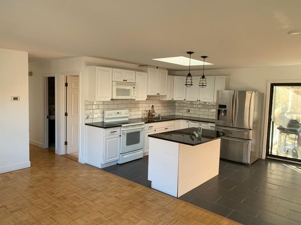 346 Palmer Ave