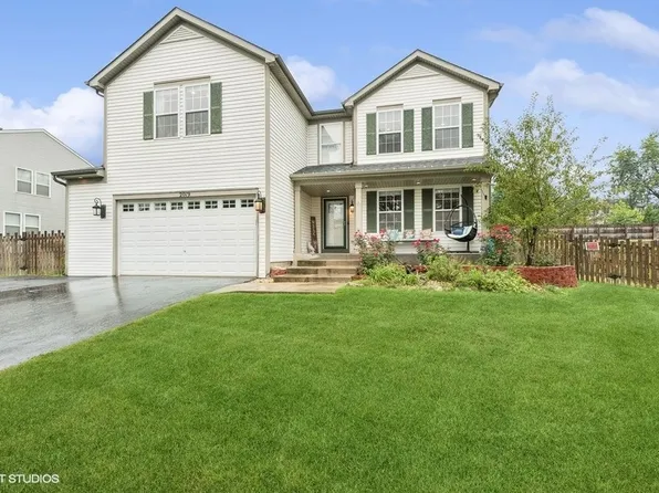 2019 Kennedy Dr, McHenry, IL 60050
