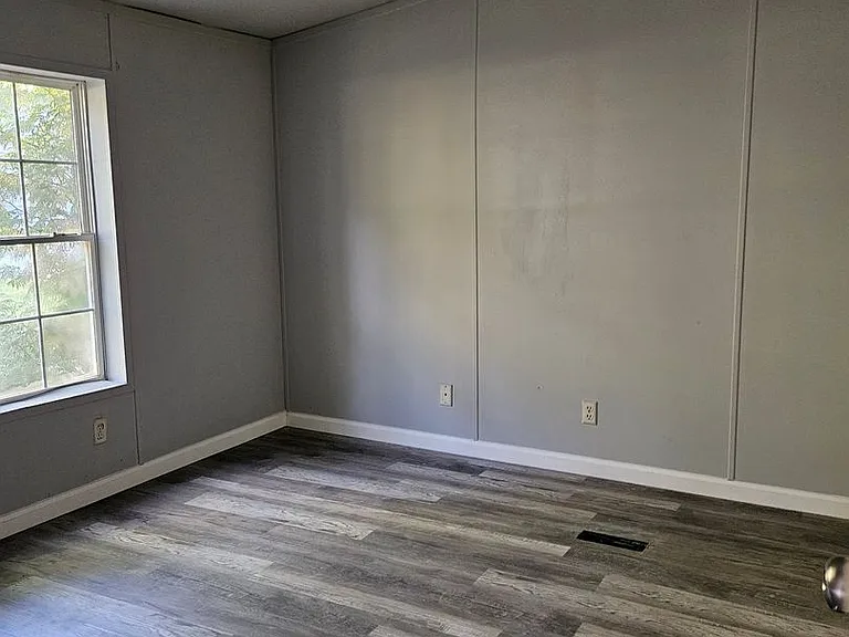 91 Pine Air Ct — Photo 15