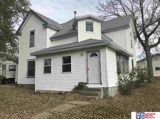 1614 N York Ave, York, NE 68467