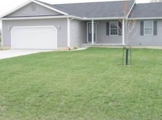 3959 Sandy Meadows Dr, Adrian, MI 49221