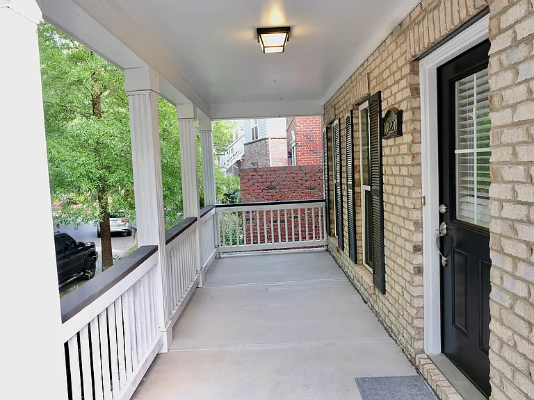 10220 Vanguard Pkwy — Photo 3