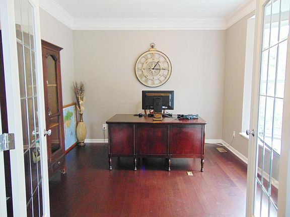 5th image of 4435 Wooded Nook Dr