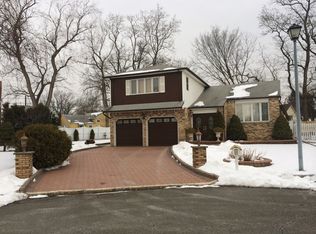 136 Glenwood Ct, Union, NJ 07083