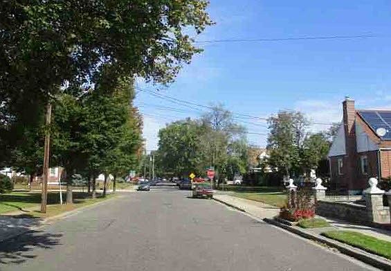 2nd image of 6 S Everett St
