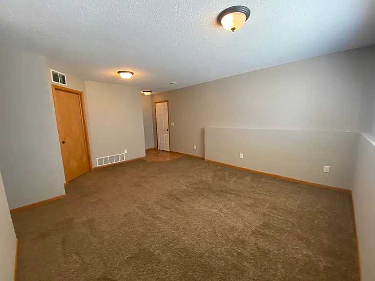 2917 Wheatland Dr S — Photo 18