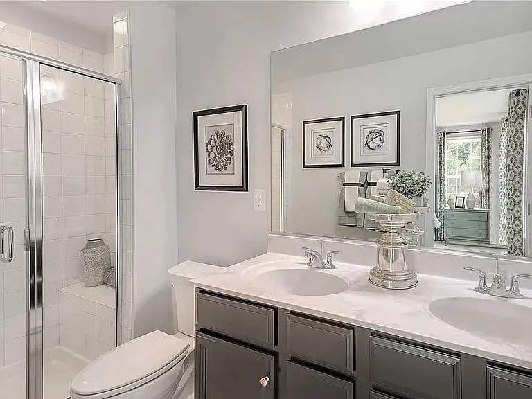 516 Sybil St — Photo 7