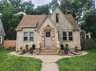 4053 Quail Ave N, Minneapolis, MN 55422