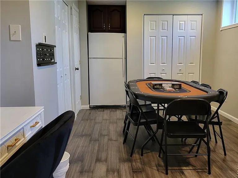 1421 Sandstone Dr — Photo 25