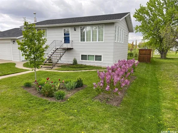 219 CEDAR CRESCENT, Caronport, SK S0H 0S0