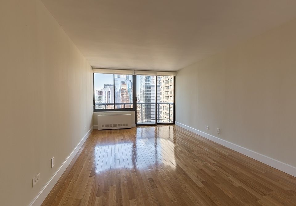 1st image of 235 W 48th St APT 14K