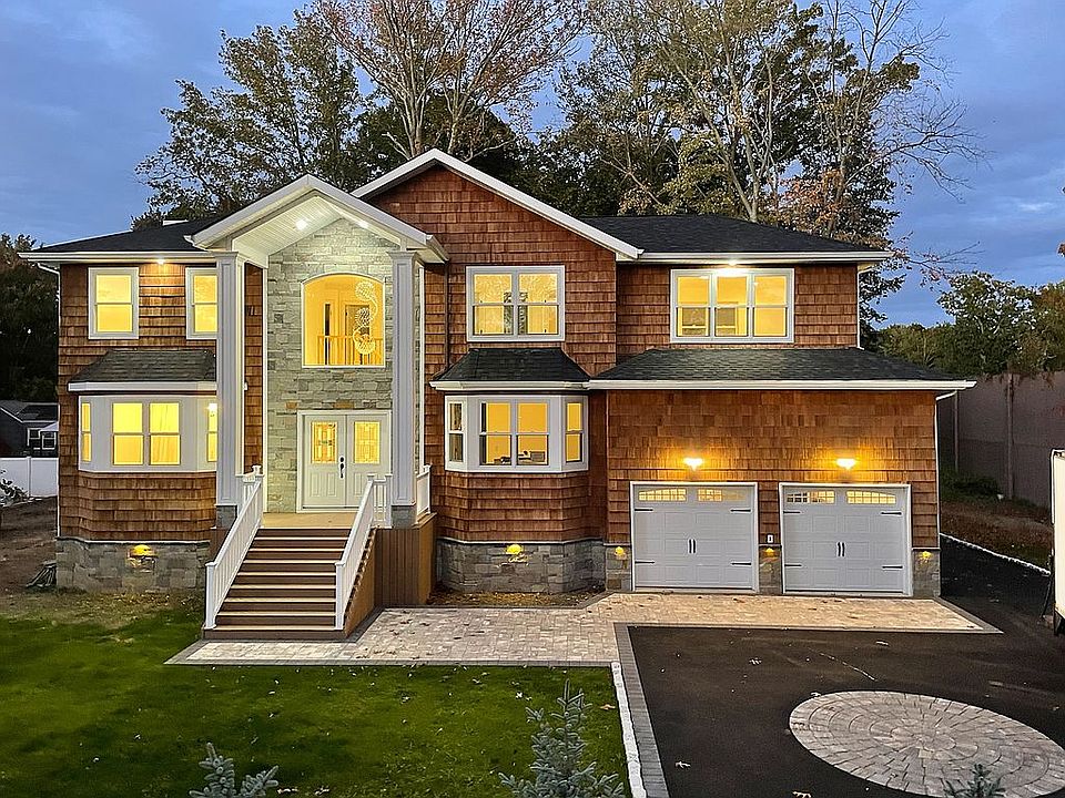 1st image of 65 Helen Ave