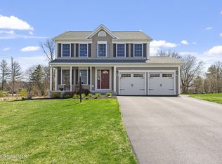 1101 Sheldon Dr, Altamont, NY 12009