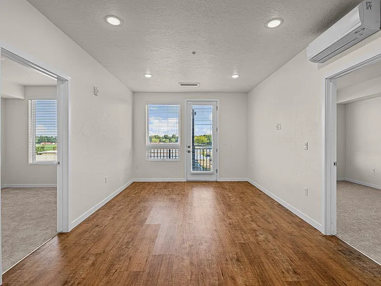 Meritage West — Photo 2