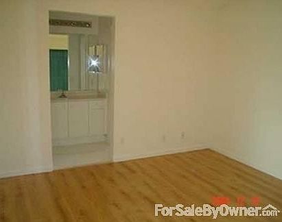 5th image of 4455 Blossom Ln