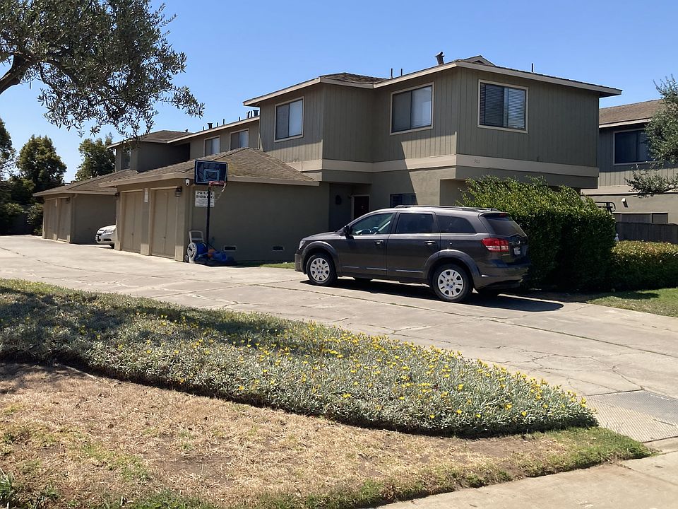 1st image of 501 Chardonnay Dr APT C