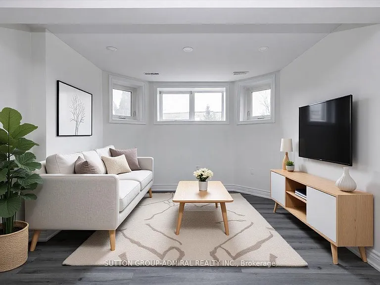 104 Marsellus Dr — Photo 4