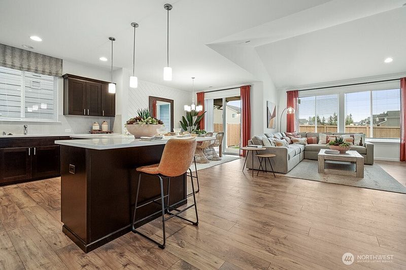 4th image of 1834 148th Street S