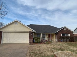 3503 Mockingbird Ln, Rogers, AR 72756