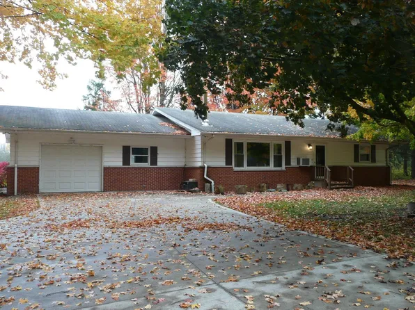 60173 Fir Rd, Mishawaka, IN 46544