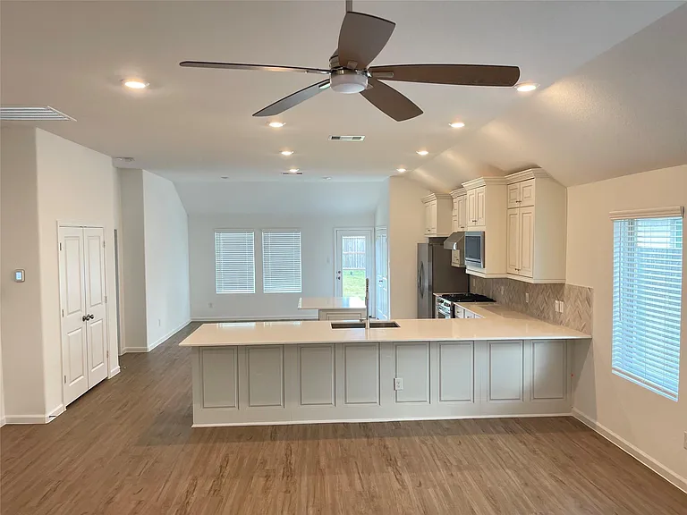 2706 Lemonwood Ln — Photo 13