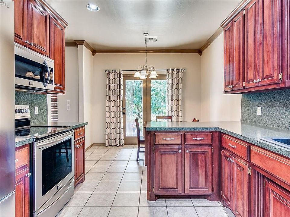 1st image of 12501 Bell Gardens Dr
