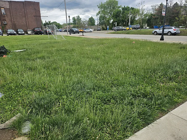 304 South Ave — Photo 9