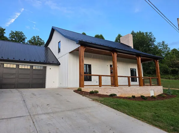 1627 Powder Branch Rd, Johnson City, TN 37601