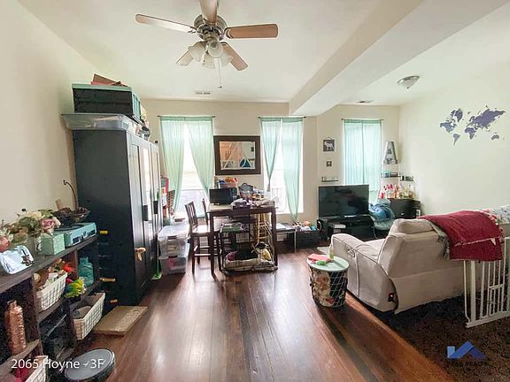 3rd image of 2065 N Hoyne Ave APT 2M