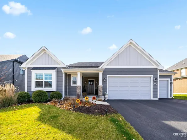 3589 Harmony Cir, Elgin, IL 60124