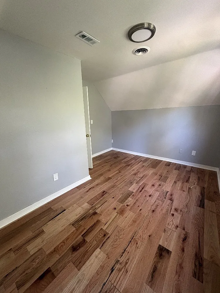 2 bed, 650 sqft, $1,550 — Photo 3
