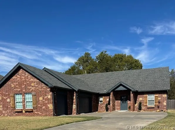 142 Elm St, Mannford, OK 74044
