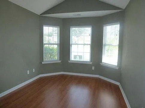 216 Latherton Ct — Photo 25