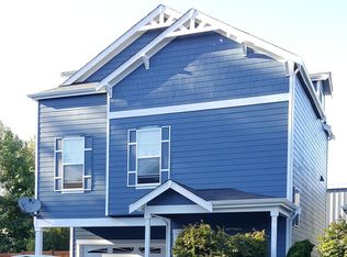 605 113th St E, Tacoma, WA 98445