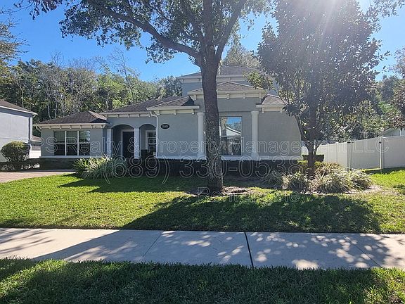 3rd image of 3161 Park Meadow Dr