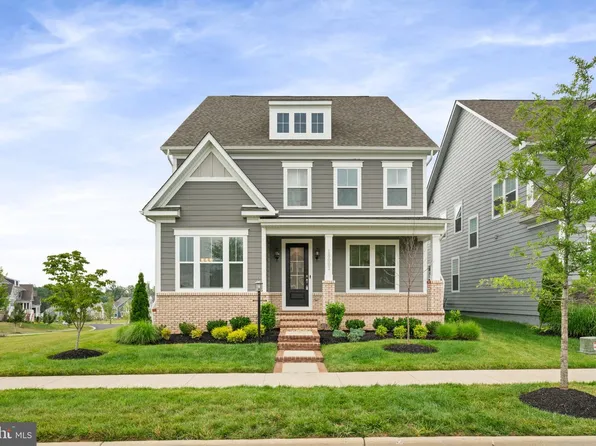 18001 Marsh Pine Rd, Dumfries, VA 22026