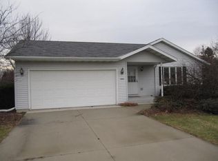 5908 Garden Grove Dr, Sheboygan, WI 53081