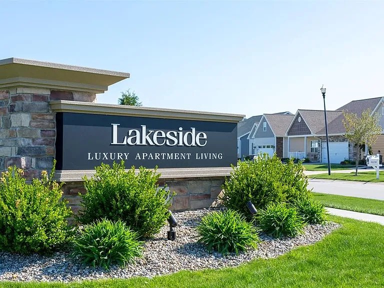 Lakeside at Fallen Timbers — Photo 13