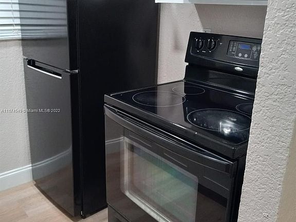 3rd image of 1629 NW North River Dr APT 301