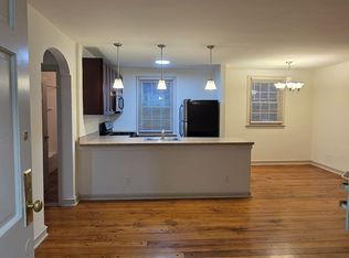 2911 W Queen Ln APT D, Philadelphia, PA 19129