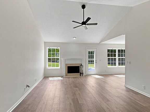 5th image of 7120 S Hampton Blvd