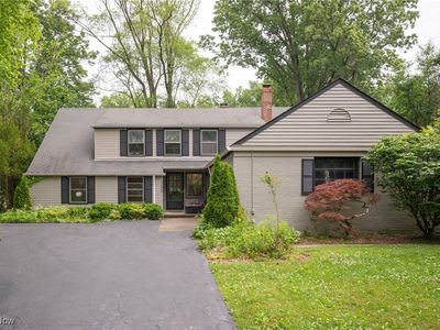 13805 Larchmere Blvd, Shaker Heights, OH, 44120