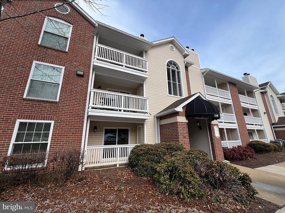 1st image of 1540 Lincoln Way APT 101B