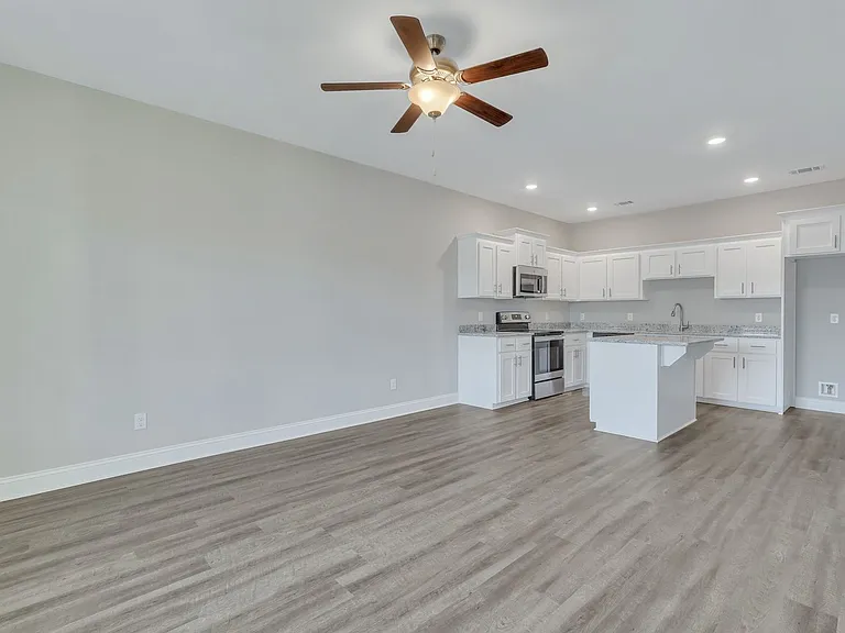 713 Coley Boyd Rd — Photo 3
