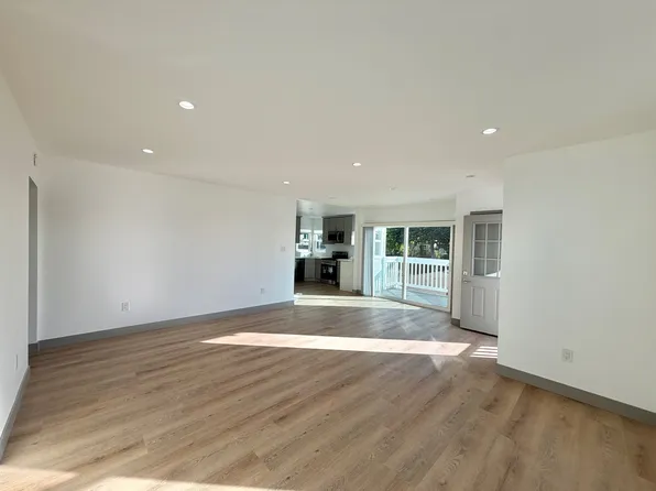 626 N Irena Ave, Redondo Beach, CA 90277