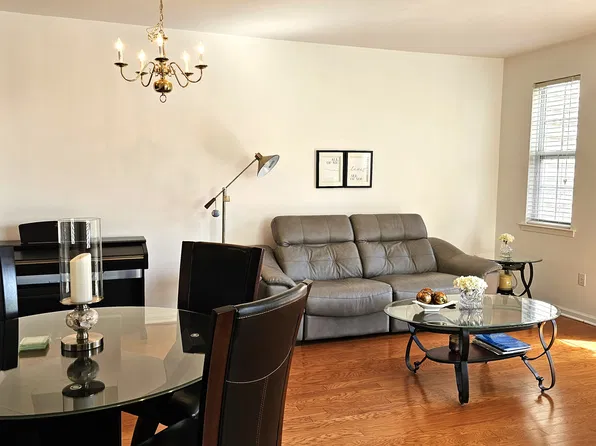 1325 Colts Cir #1325, Lawrence Township, NJ 08648