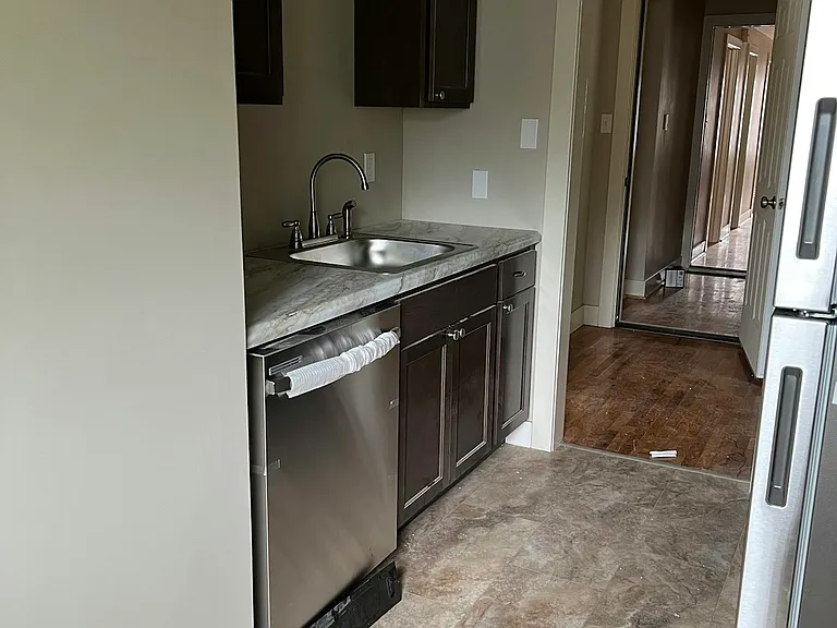 818 N Monroe St #2 — Photo 4